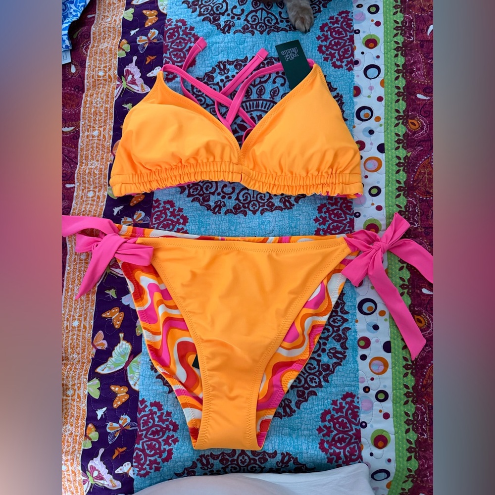 Wild Fable Orange and Pink Reversible Bikini - Picture 3 of 6